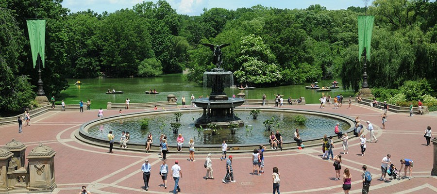 Take a Hike! Five Fab Walking Tours Around NYC